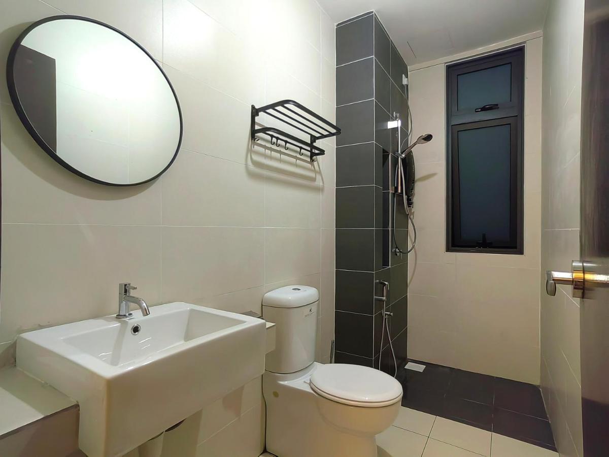 8scape Residences Batman VS Ironman@LSY HOME&LEISURE Johor Bahru Exterior foto