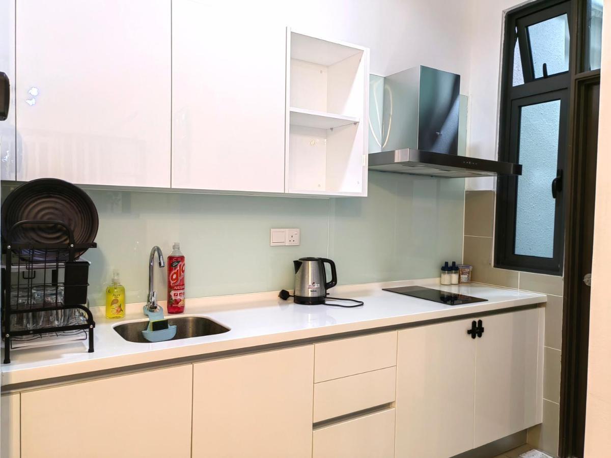 8scape Residences Batman VS Ironman@LSY HOME&LEISURE Johor Bahru Exterior foto
